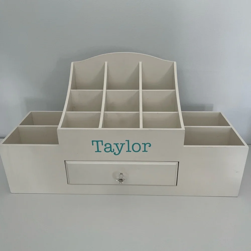 Pottery Barn Teen Taylor White Makeup Organizer with Drawer - Picture 1 of 1